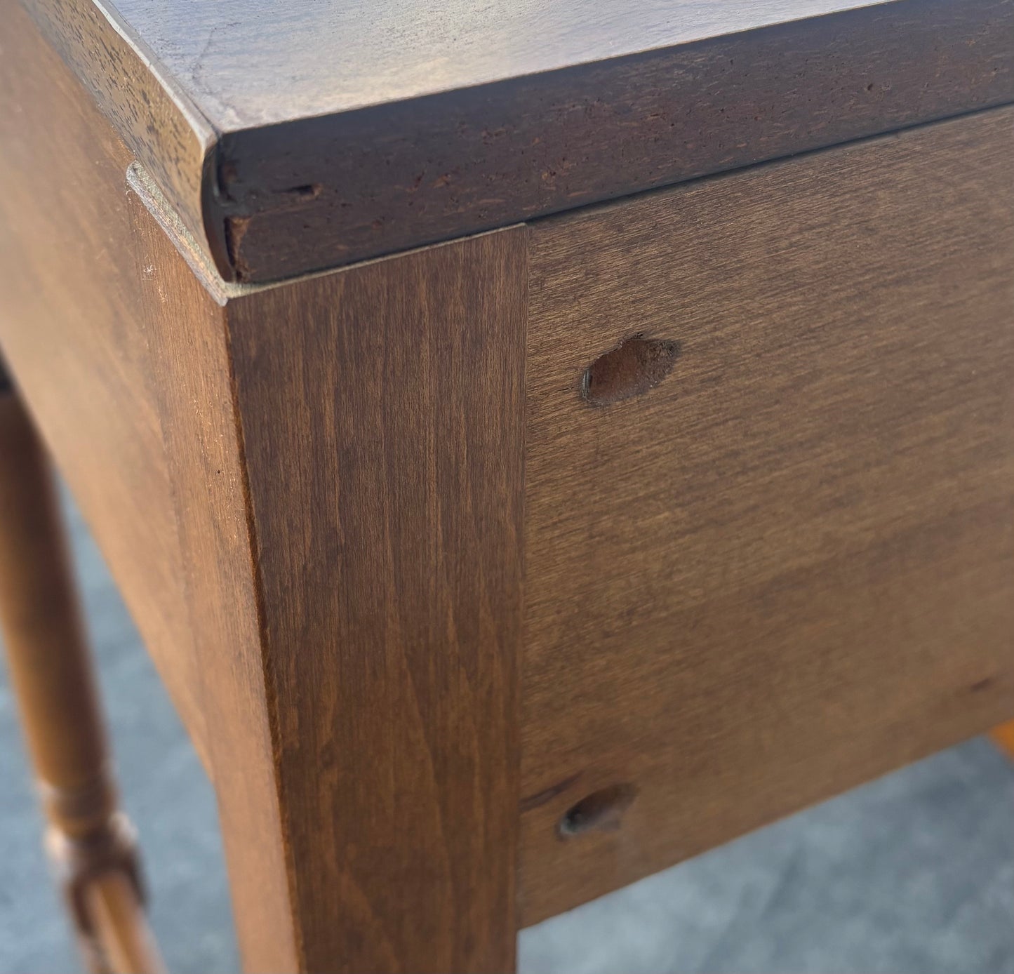 Ethan Allen vintage heirloom nutmeg maple desk