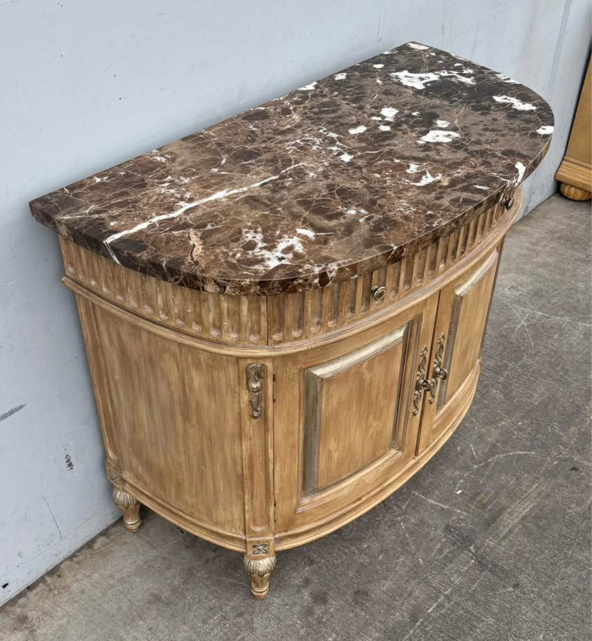 Jeffco French Provincial/Italian Baroque Carved Wood French Bombe cabinet buffet Commode