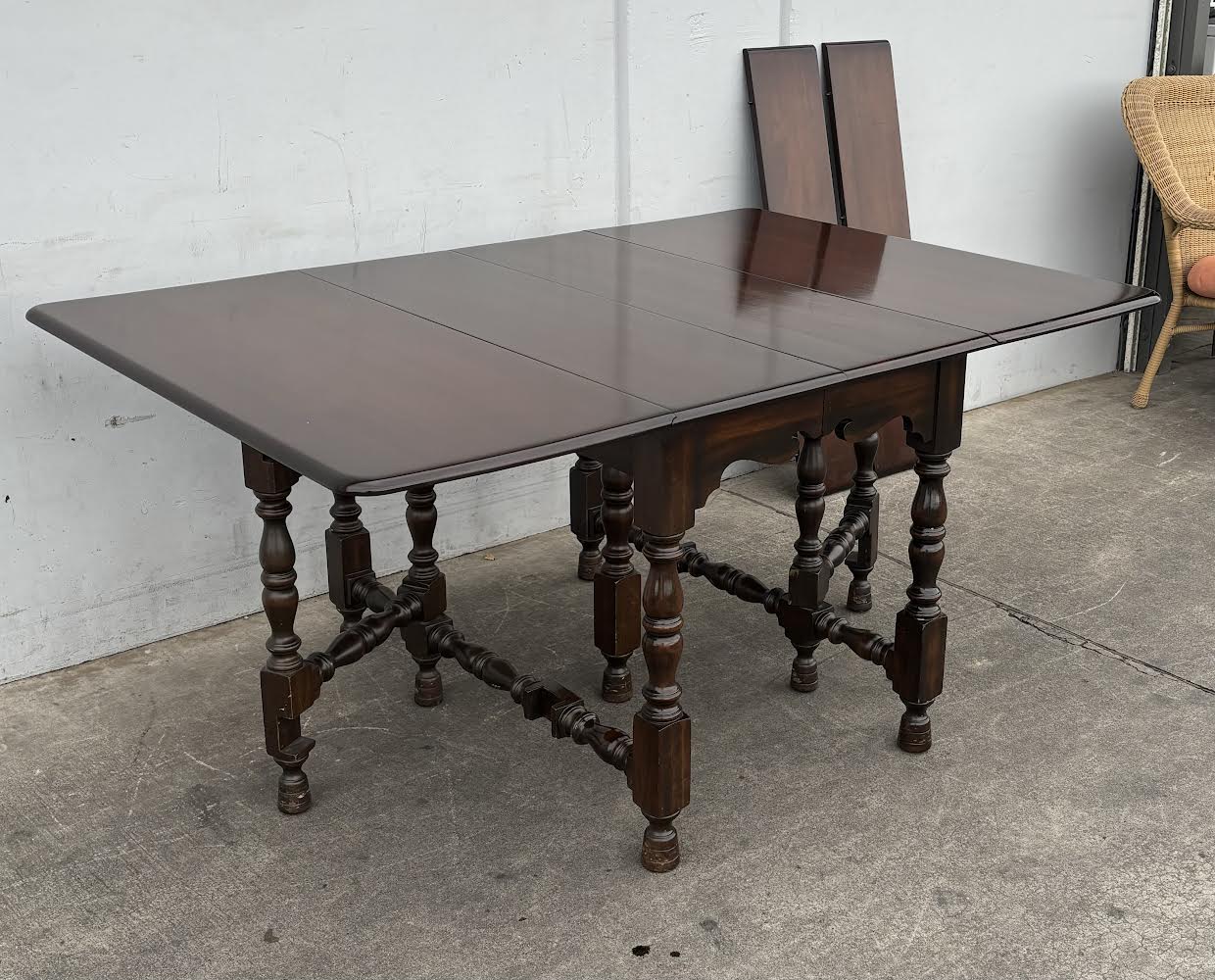 Vintage Drop Leaf With Extension Dining Table