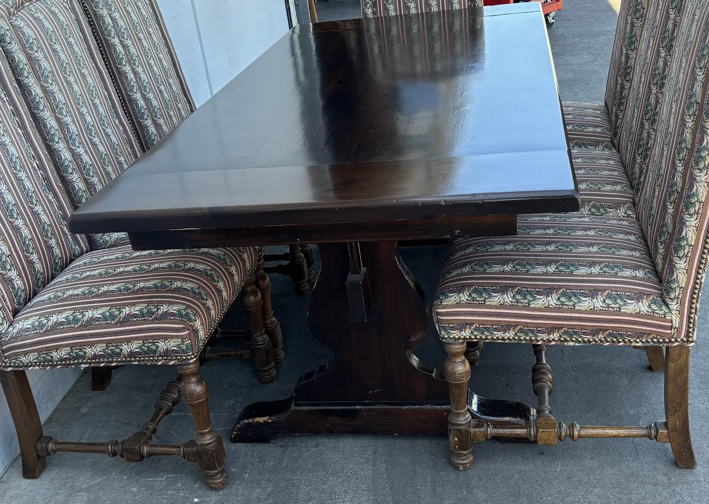 Dining table dark wood with drop sides and 8 chair set