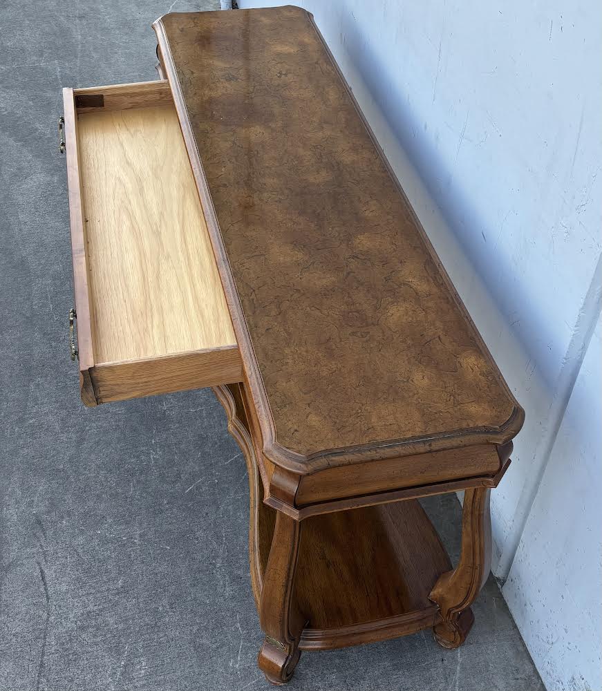 Gordon's Late 20th Century Oak Transitional Console Sofa Table Entry Table