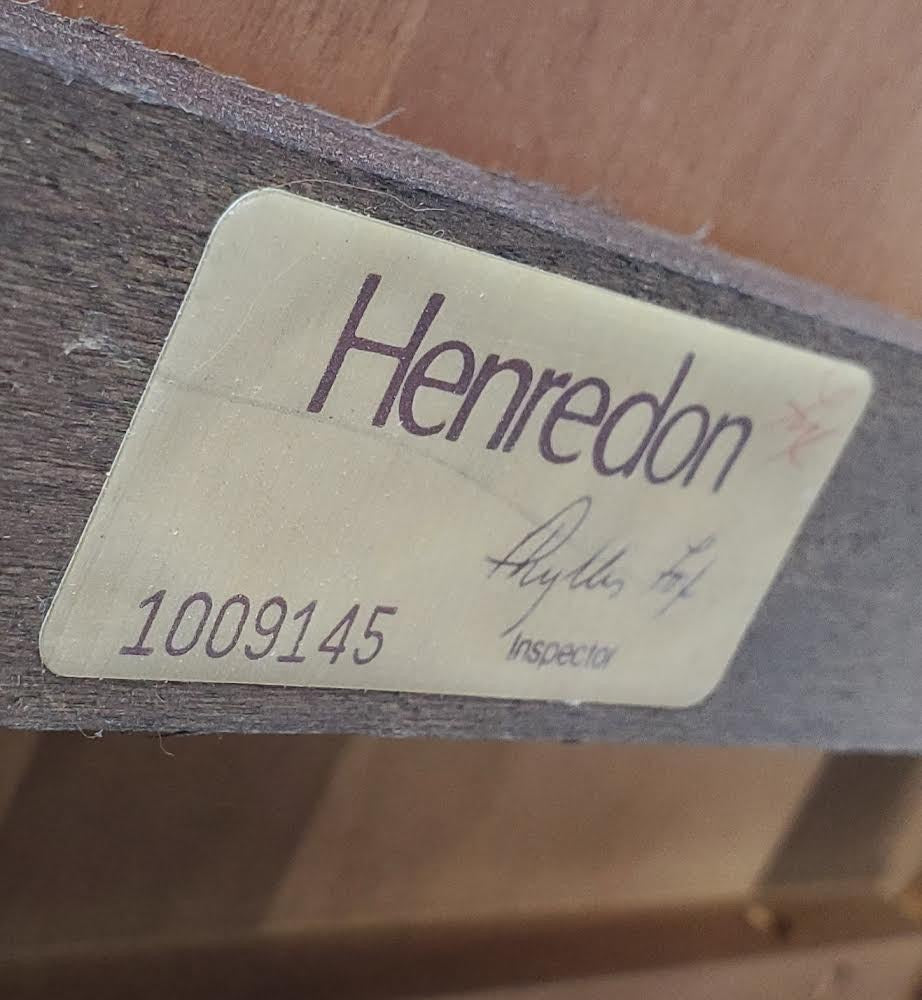 Henredon channel crossings end/side table