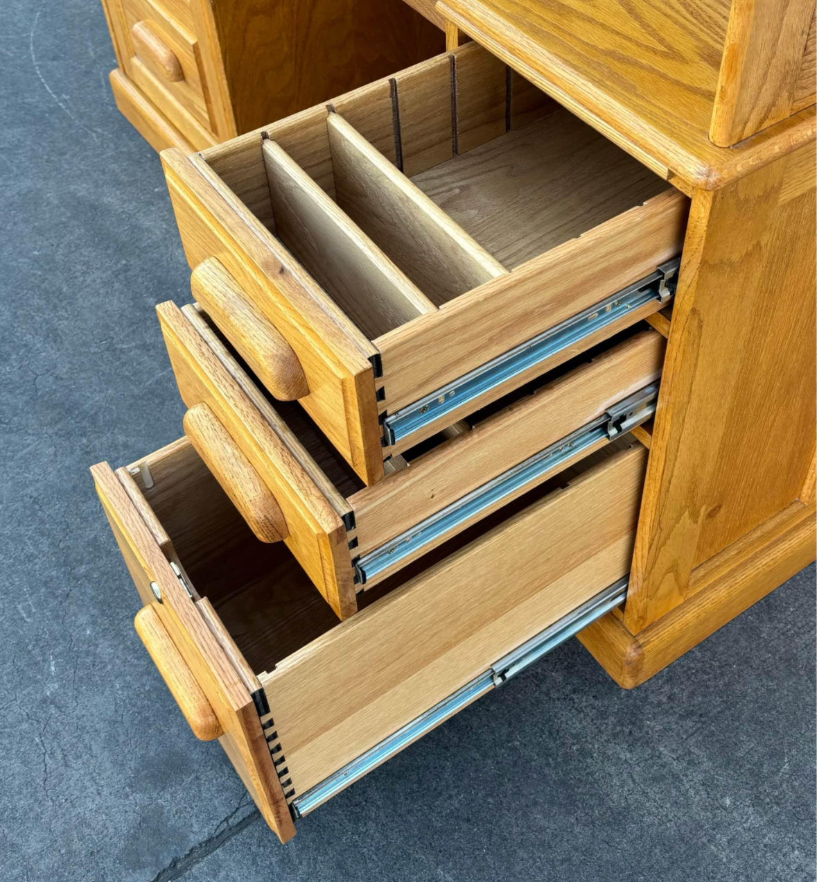 Oak Roll Top Table