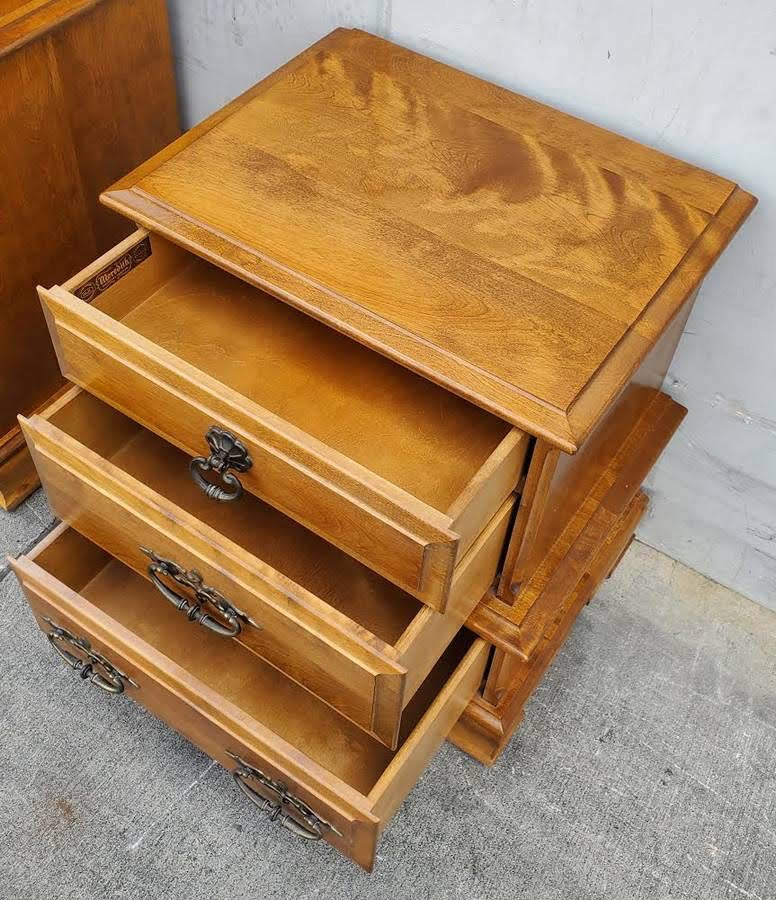 Meredith dresser with mirror and nightstand/bedside table