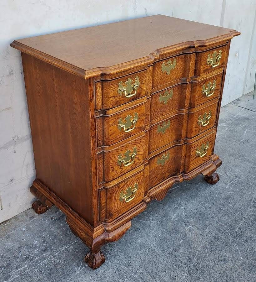Block front dresser chest antique/vintage