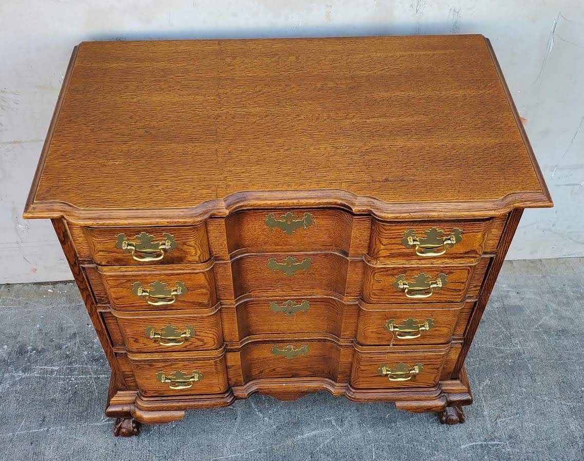 Block front dresser chest antique/vintage