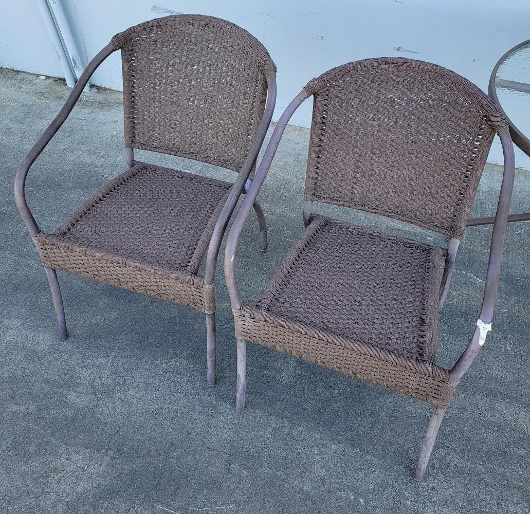 Patio set round table with 2 chairs wicker/rattan/cane