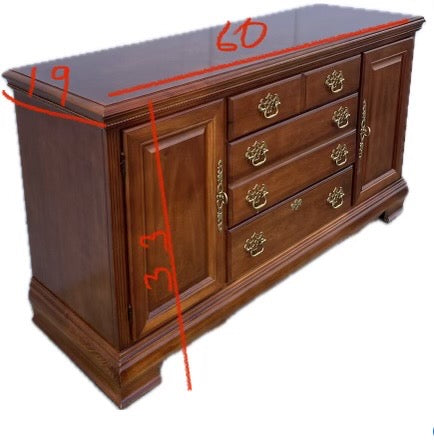 American drew buffet/ sideboard dresser cabinet