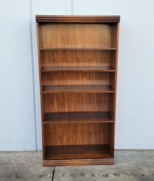 dark wood vertical bookcase/ bookshelf
