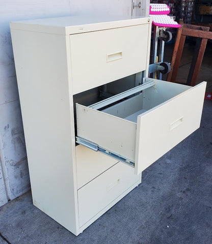 Staples tan/beige file cabinet (no key)