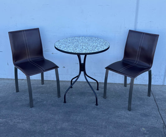 patio bistro round table with 2 chairs