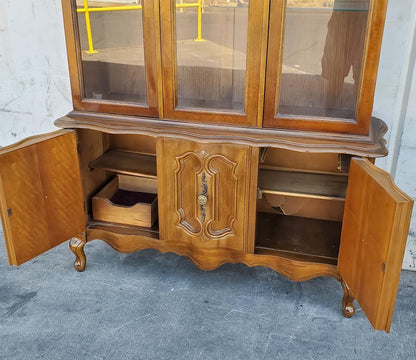 China hutch display cabinet
