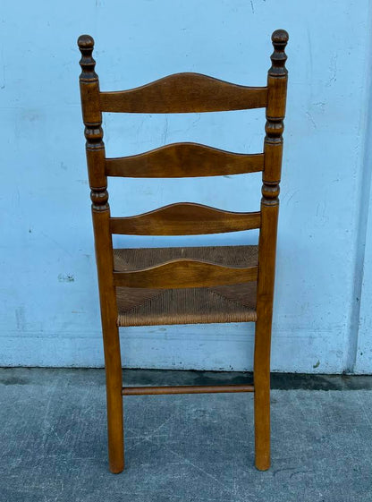 Mid 20th Century Maple Farmhouse Ladder Back Dining Side Chair