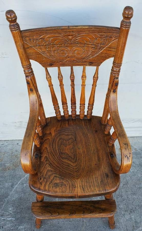 Antique/vintage carved bar stool/chair