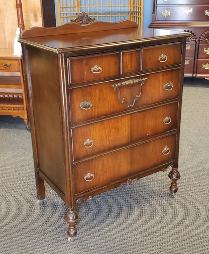 Antique/vintage dresser /highboy