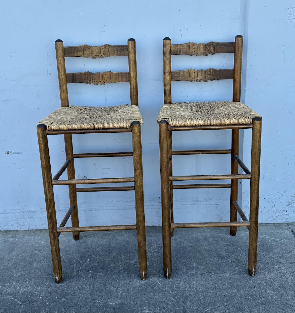 2 Vintage Bow Wooden Bar Ladder Chairs Stools