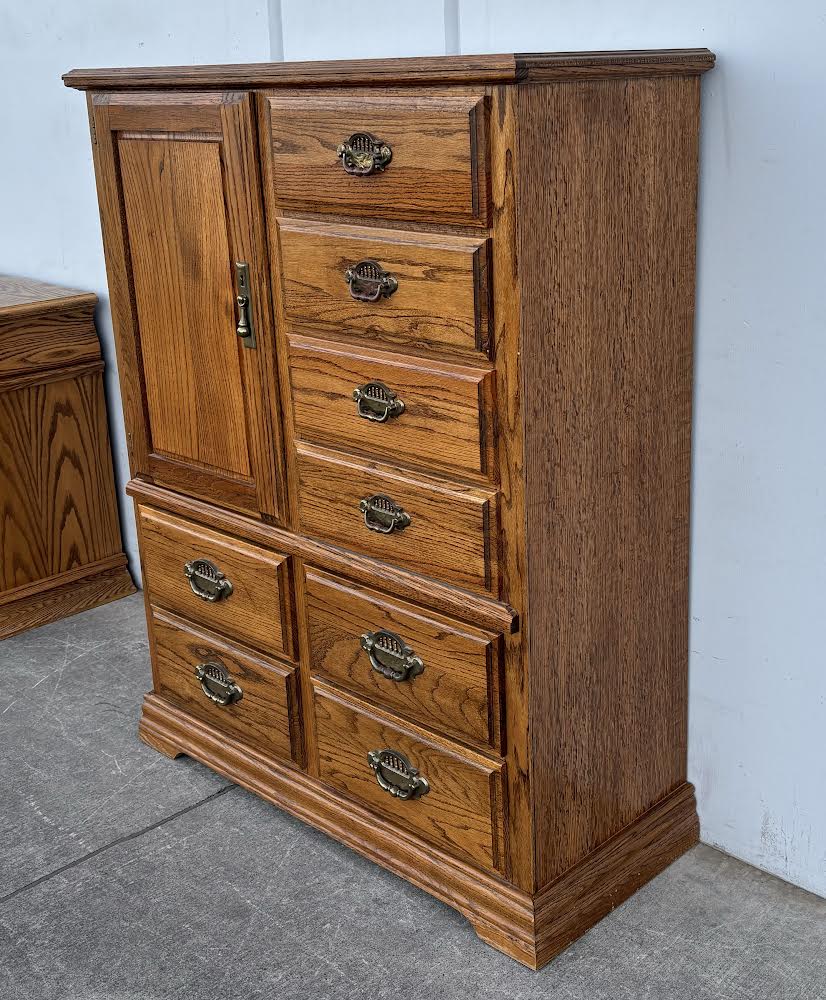 Armoire/Tall Dresser Wooden Cabinet