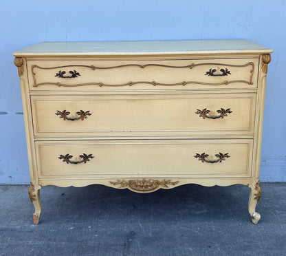 French Provincial 3 Drawer Dresser Light Wood Tall