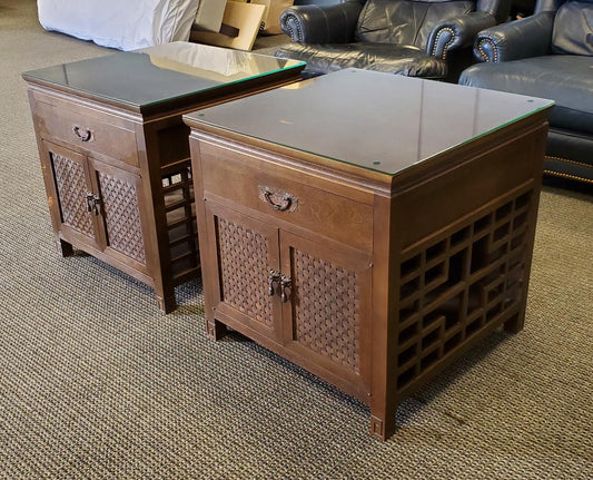 Yashio Japanese / Chinese/Asian (2) nightstands/end/side tables
