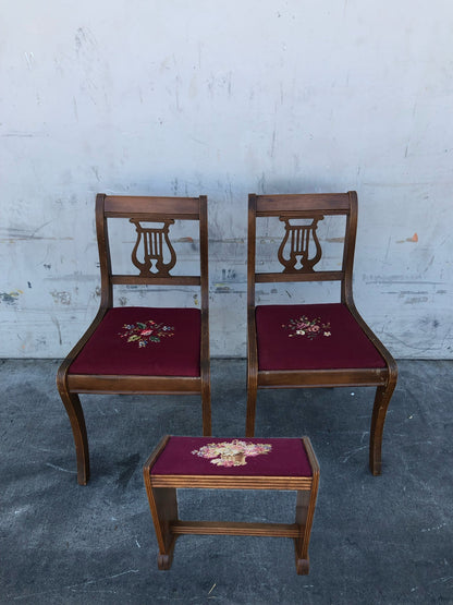 Lexington 2 red floral cushion side dining chairs and stool