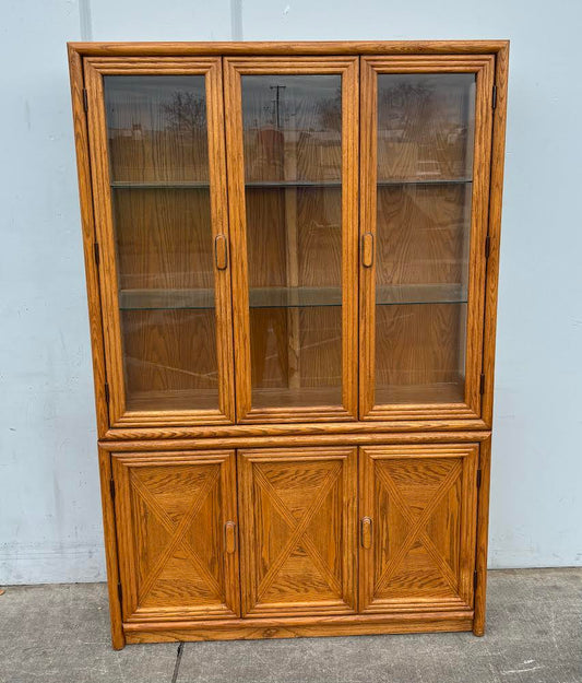 Vintage Mid Century Modern Hutch