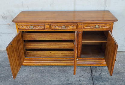 Drexel sideboard/buffet serving cabinet