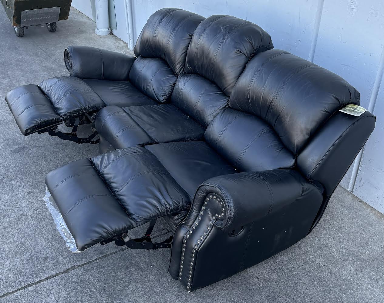 Black Leather 3 Seat Recliner Sofa