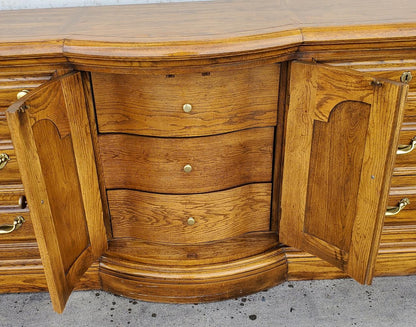 American of martinsville dresser /buffet and 2 nightstands/end/side tables set