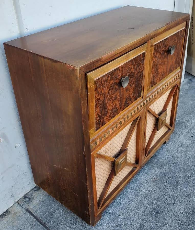 Admiral radio- phonograph antique/vintage ( not working)