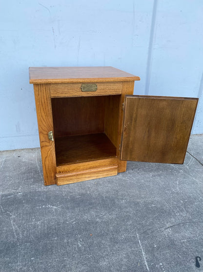 White clad cabinet nightstand/end/side table ice box