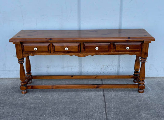 Kling Colonial Buffett Console Table