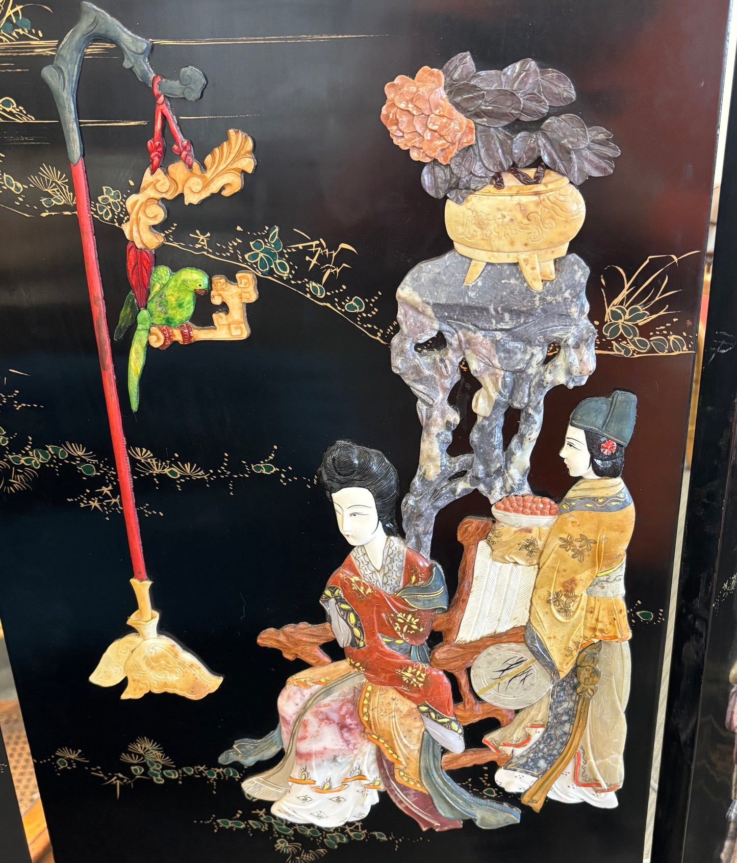 Asian/ Chinese style black room divider / coromandel screen