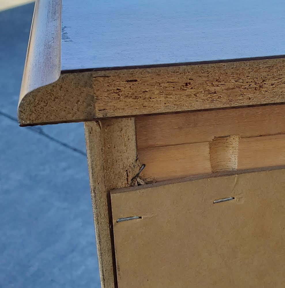 Bassett dresser/nightstand bureau