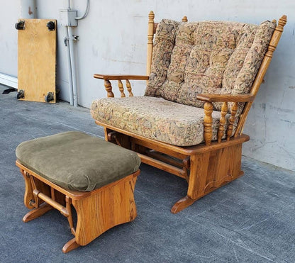 Towne square swivel glider rocking chair with ottoman Amish four poster style
