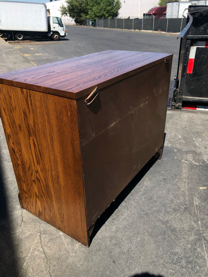 Pennsylvania house dresser/chest of drawers dark wood