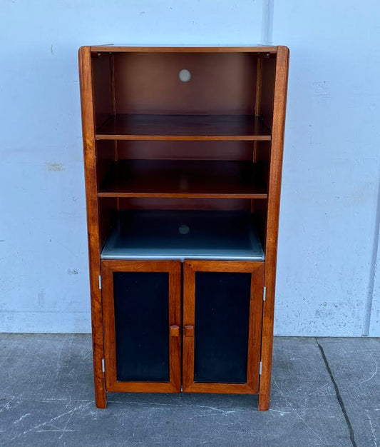Bookcase/Hutch
