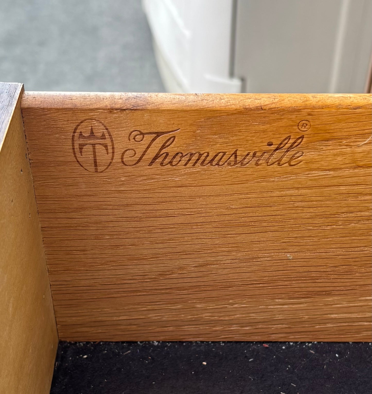 Thomasville sideboard/ buffet credenza