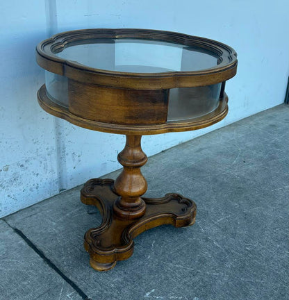 Vintage Vitrine Coffee Table end/side