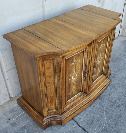 Server/buffet/console cabinet antique/vintage