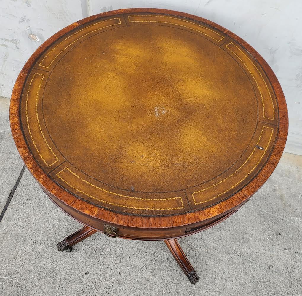Coventry Manor Line round end/side table with drawer