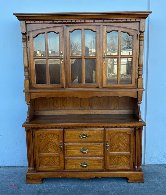 Dark Wood Hutch/China Cabinet