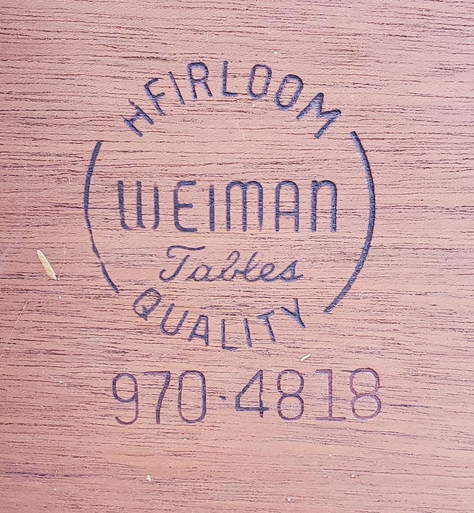 Weiman wood antique end/side table