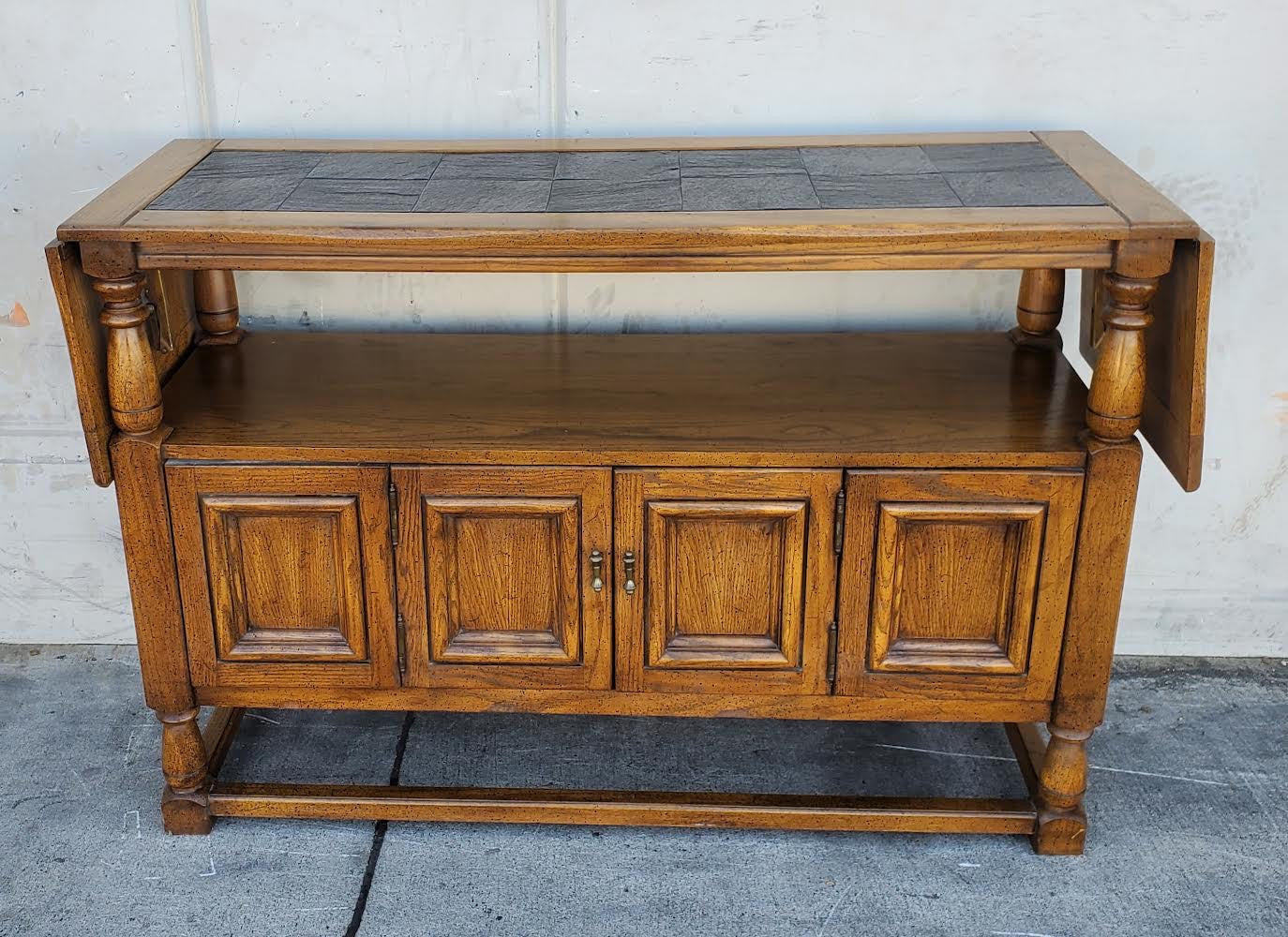 Buffet sideboard drop down leaves server