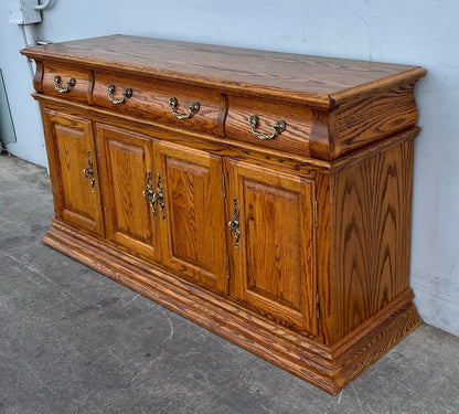Solid Wood Sideboard/Dresser