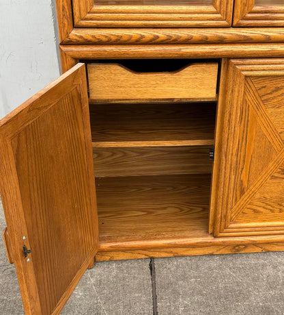 Vintage Mid Century Modern Hutch