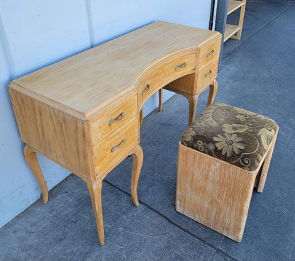 5 Drawer Desk with chair light wood