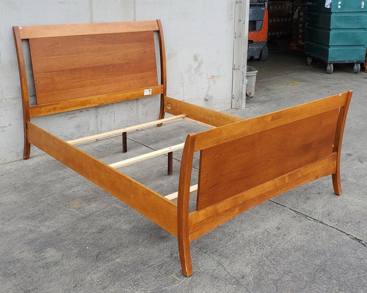 queen bed frame wheat tete & pied