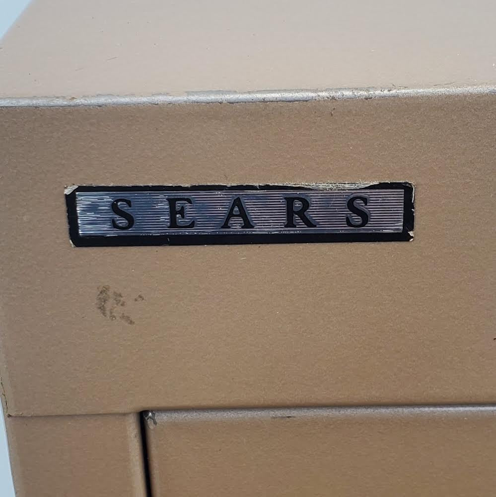 sears tan/ brown file cabinet 4 drawer (no keys)