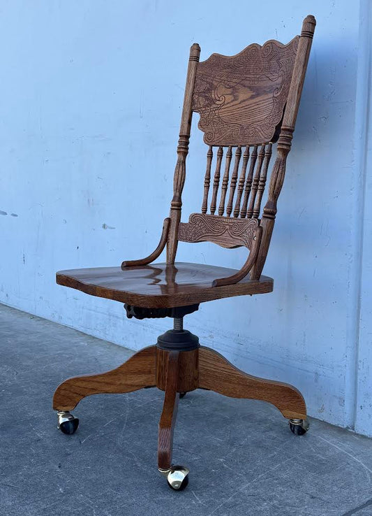 Antique Pressed Back Oak Steno Chair