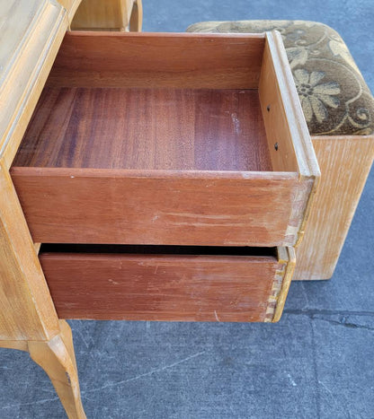 5 Drawer Desk with chair light wood